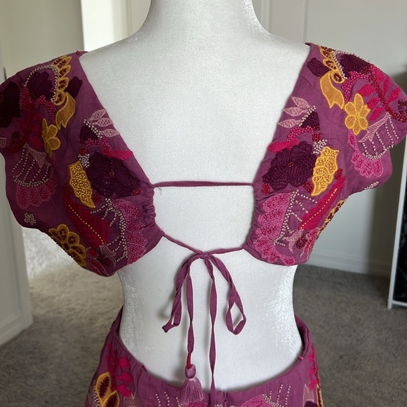 NWT Maeve from Anthropologie Pink/ Purple Embroidered Dress - 8 - Picture 7 of 9
